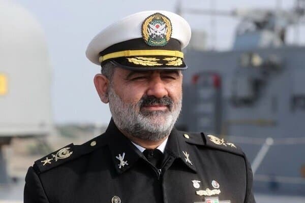 قائد القوات البحرية الإيرانية: افتراض انتصار العدو ضد إيران أصبح موضوع سخرية في الأكاديميات العسكرية