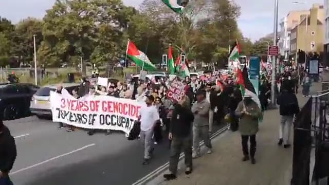 مسيرة تضامن مع فلسطين في مدينة برايتون البريطانية