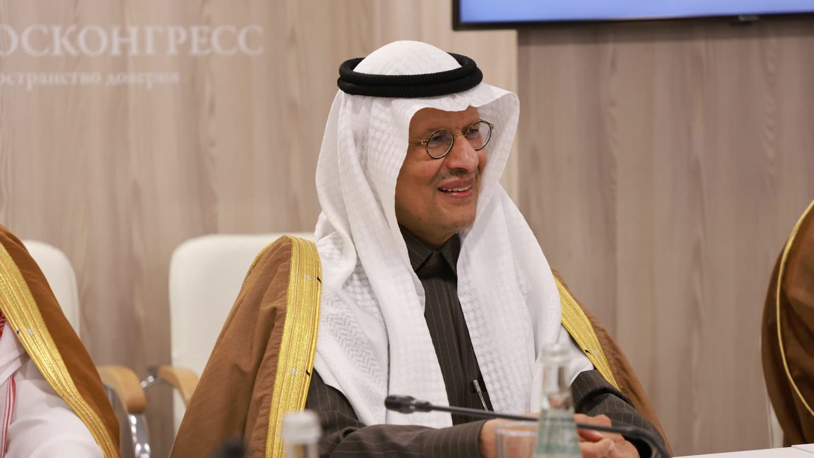 السعودية تواصل إمدادات الطاقة مع استمرار التوترات الإقليمية