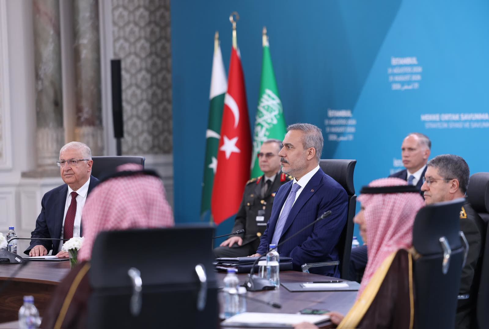 وزراء الخارجية والدفاع ورئيس الأركان الأتراك في الرياض لاجتماع لجنة اتفاقية مكة