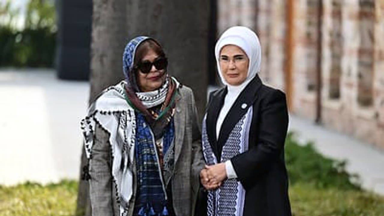 أمينة أردوغان: غزة تُقتلع جذورها منذ ثلاث سنوات أمام أعين البشرية