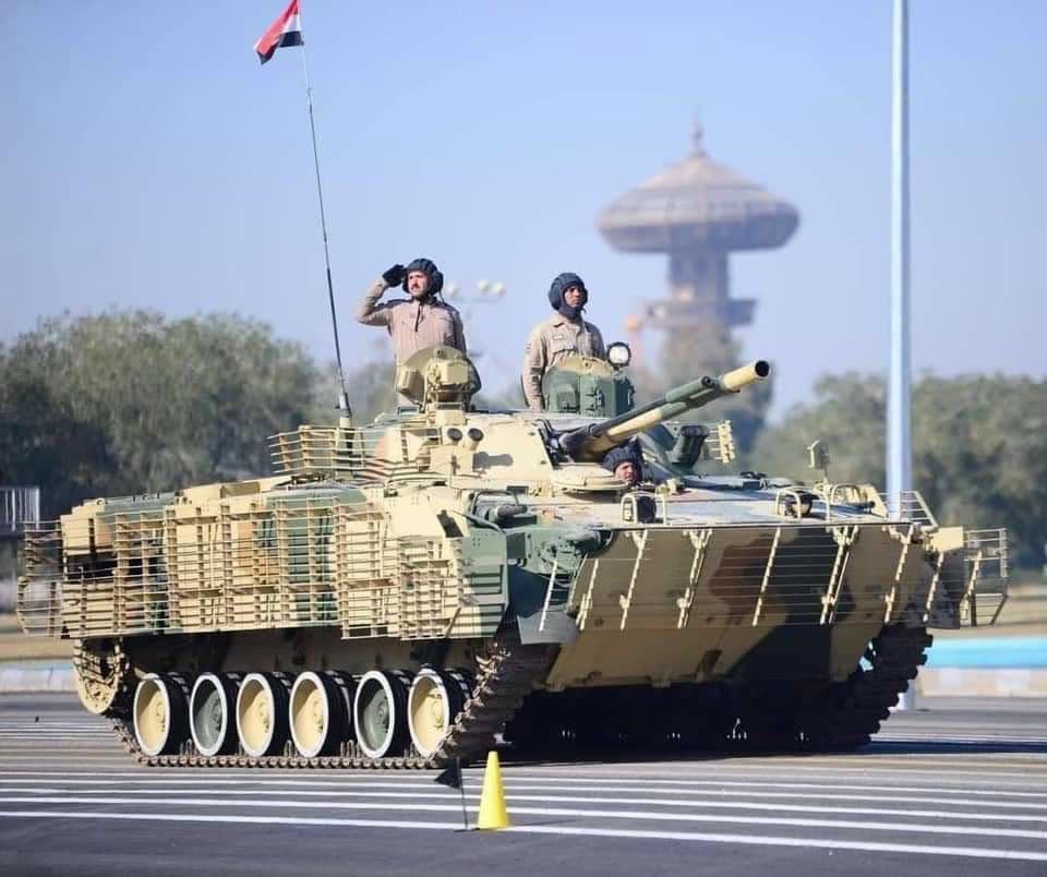 العراقيون يحتفلون بانسحاب القوات الأمريكية بعد 23 عاماً
