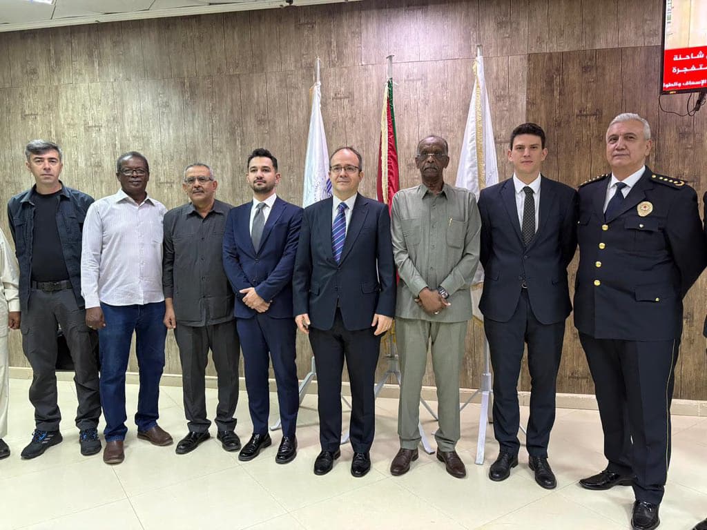 السفير التركي في السودان يبحث مستجدات مطار الخرطوم ويلتقي المبعوث الفرنسي