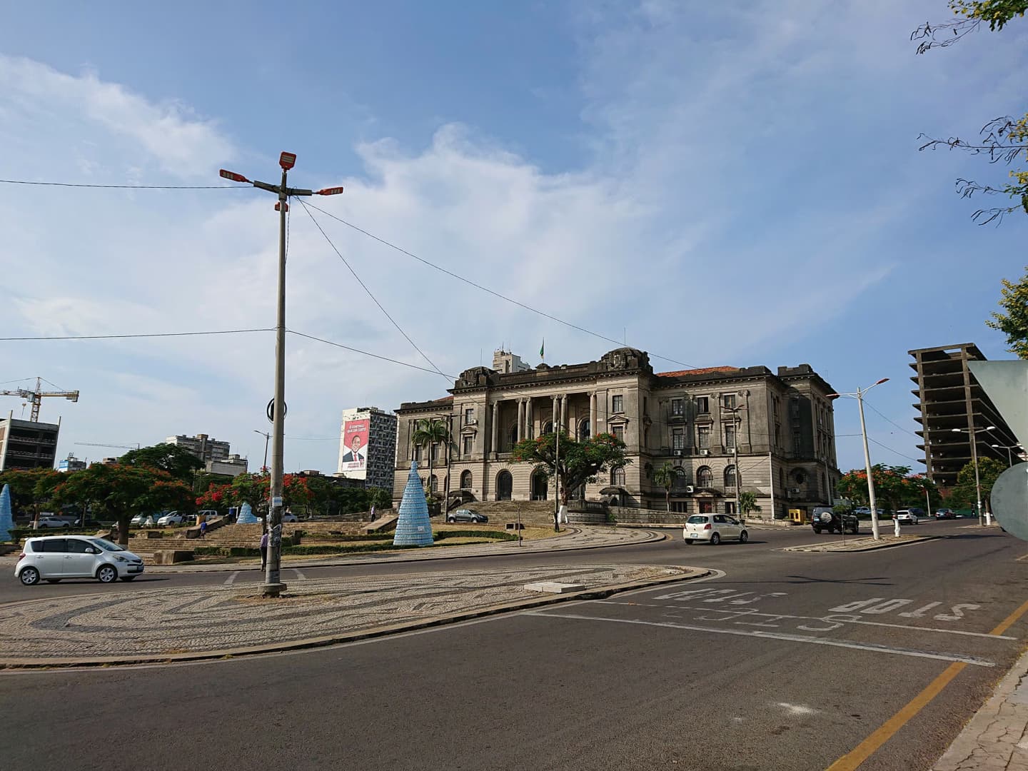Türkiye's ambassador attends Mozambique parliament opening
