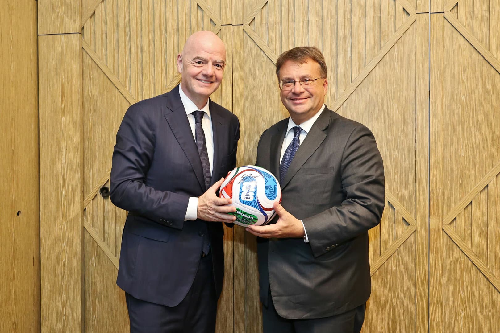 Asian Football Confederation backs Infantino for FIFA presidency