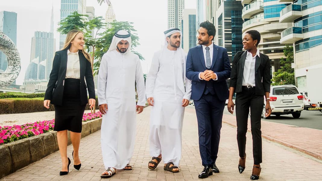 نظام العمل أربعة أيام أرضى 98% من موظفي القطاع العام في دبي