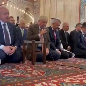 تلاوة القرآن الكريم من الرئيس أردوغان في مسجد السليمية
